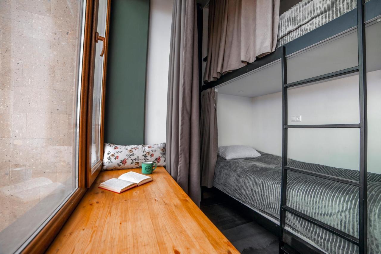 Loft Hostel Gyumri Ngoại thất bức ảnh